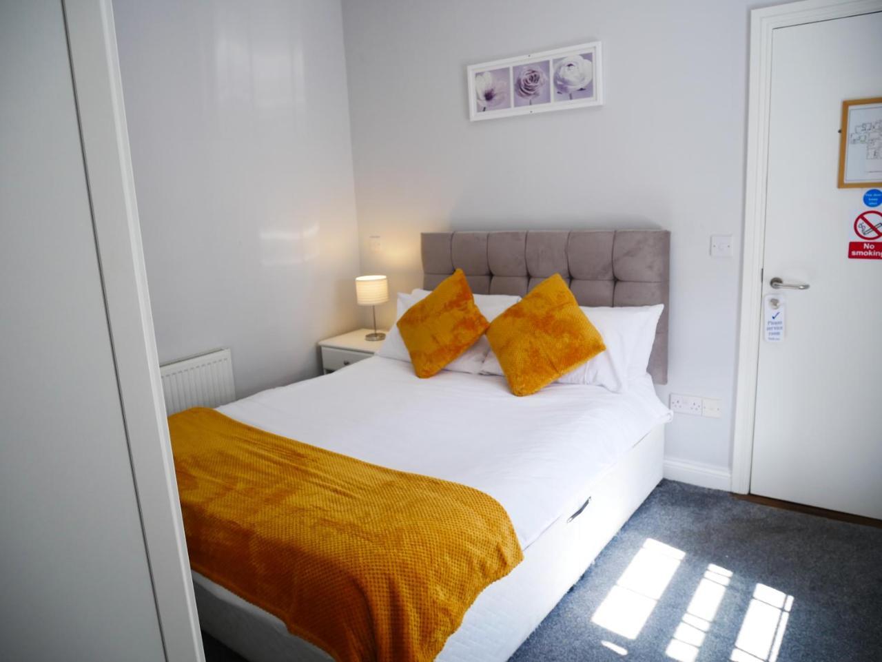 Townhouse Tullamore Otel Dış mekan fotoğraf
